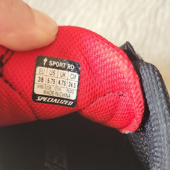 Specialized Black and Red Cycling Shoes - Picture 6 of 11